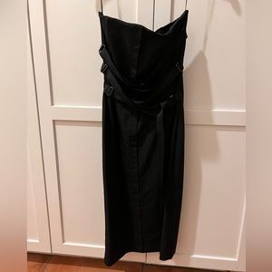 Black strapless dress